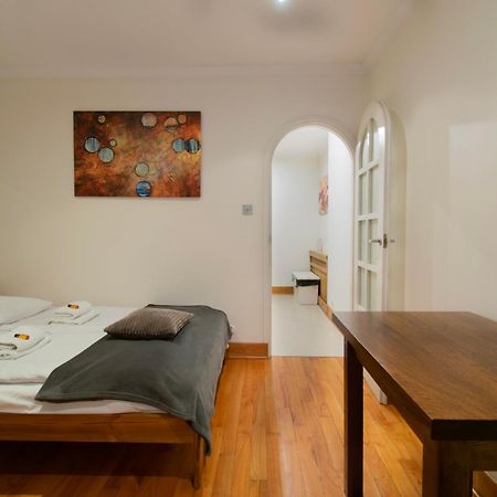 Stylish 2 Bedroom Apartment Morsztynowska Street Krakow Dış mekan fotoğraf